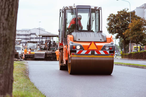 Best Driveway Paving Contractor  in Lexington, TX