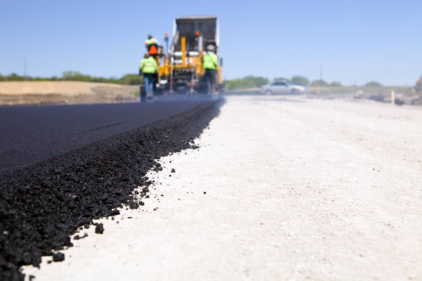 Best Driveway Paving Contractor  in Lexington, TX
